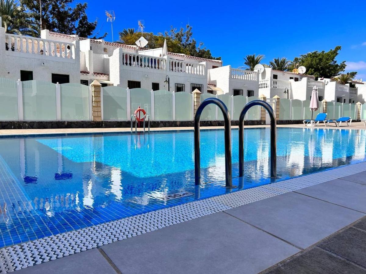 Apartment Virginia Playa de las Americas (Tenerife) Exterior photo