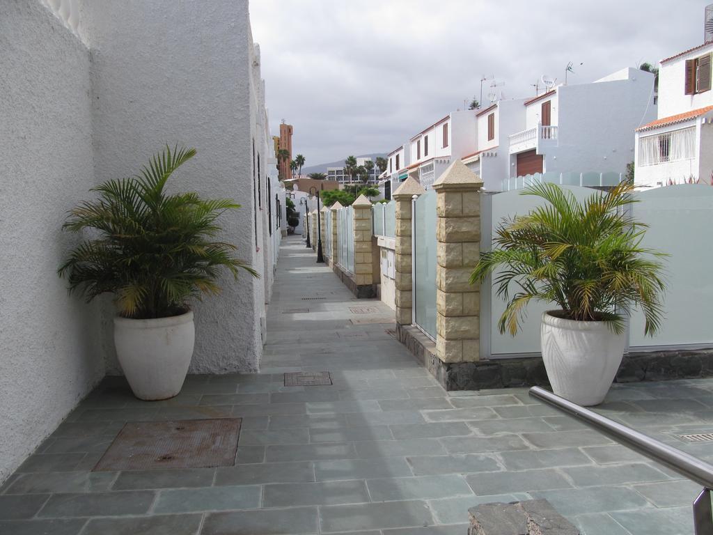 Apartment Virginia Playa de las Americas (Tenerife) Room photo